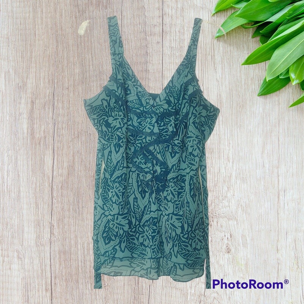 New York City Design Co. Sleeveless Ruffle Blouse Size Petite XL Back Tie